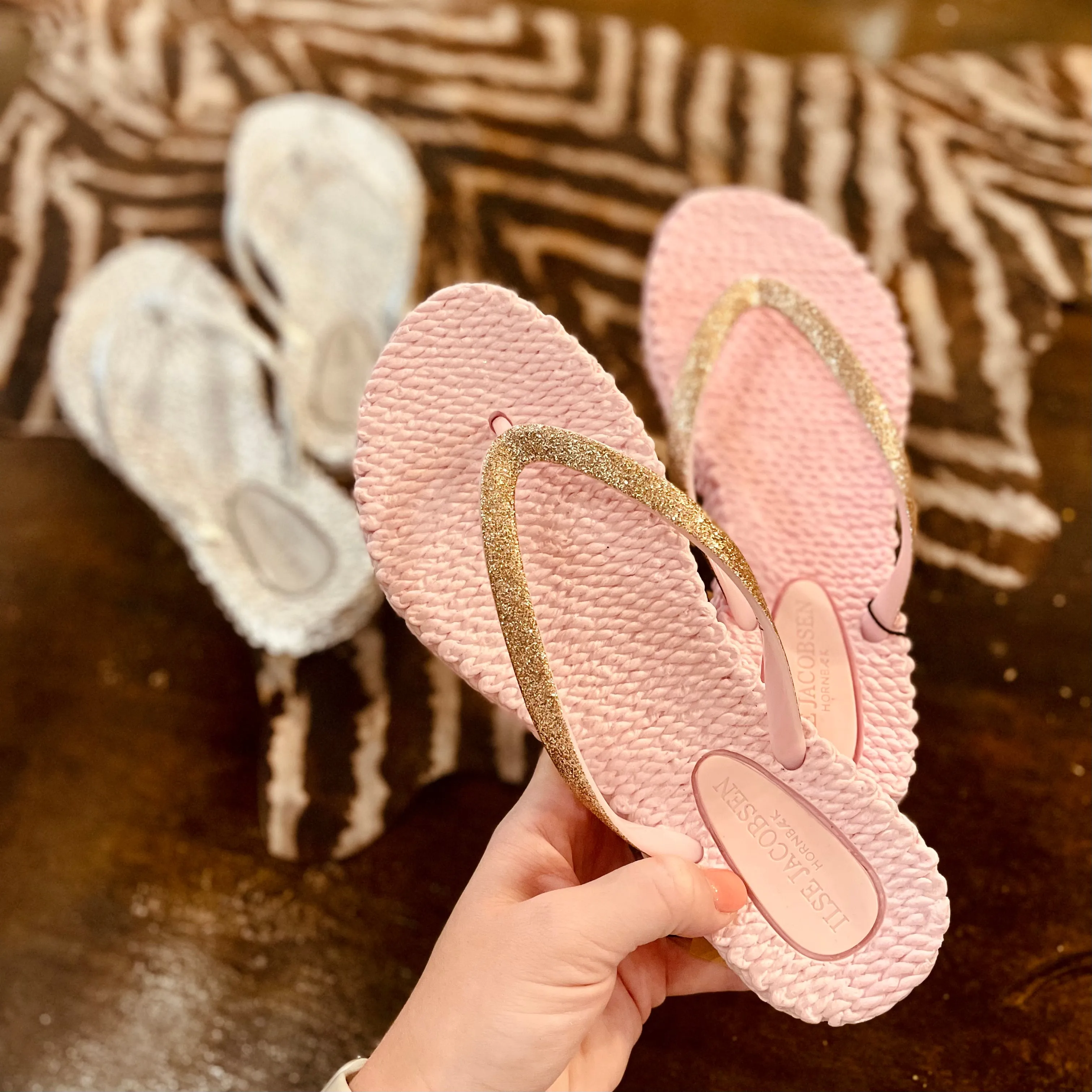 Ilse Jacobsen Cheerful Ballerina Flip Flops – Stylish and Comfortable Summer Footwear