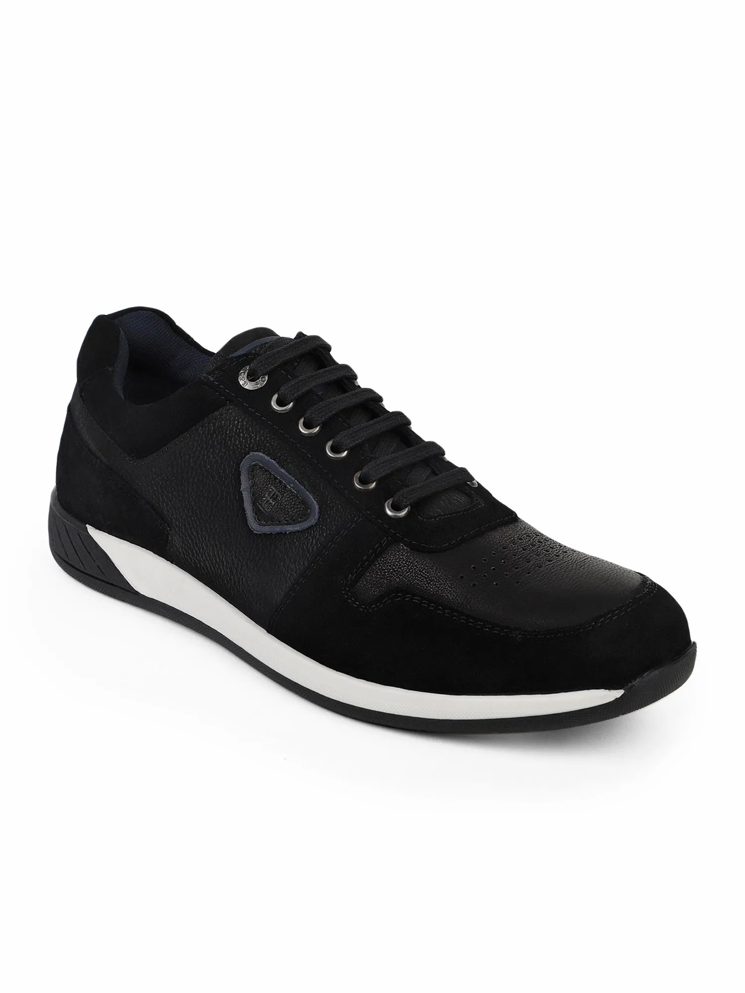 Ezok Men Black Sneaker Casual Shoes