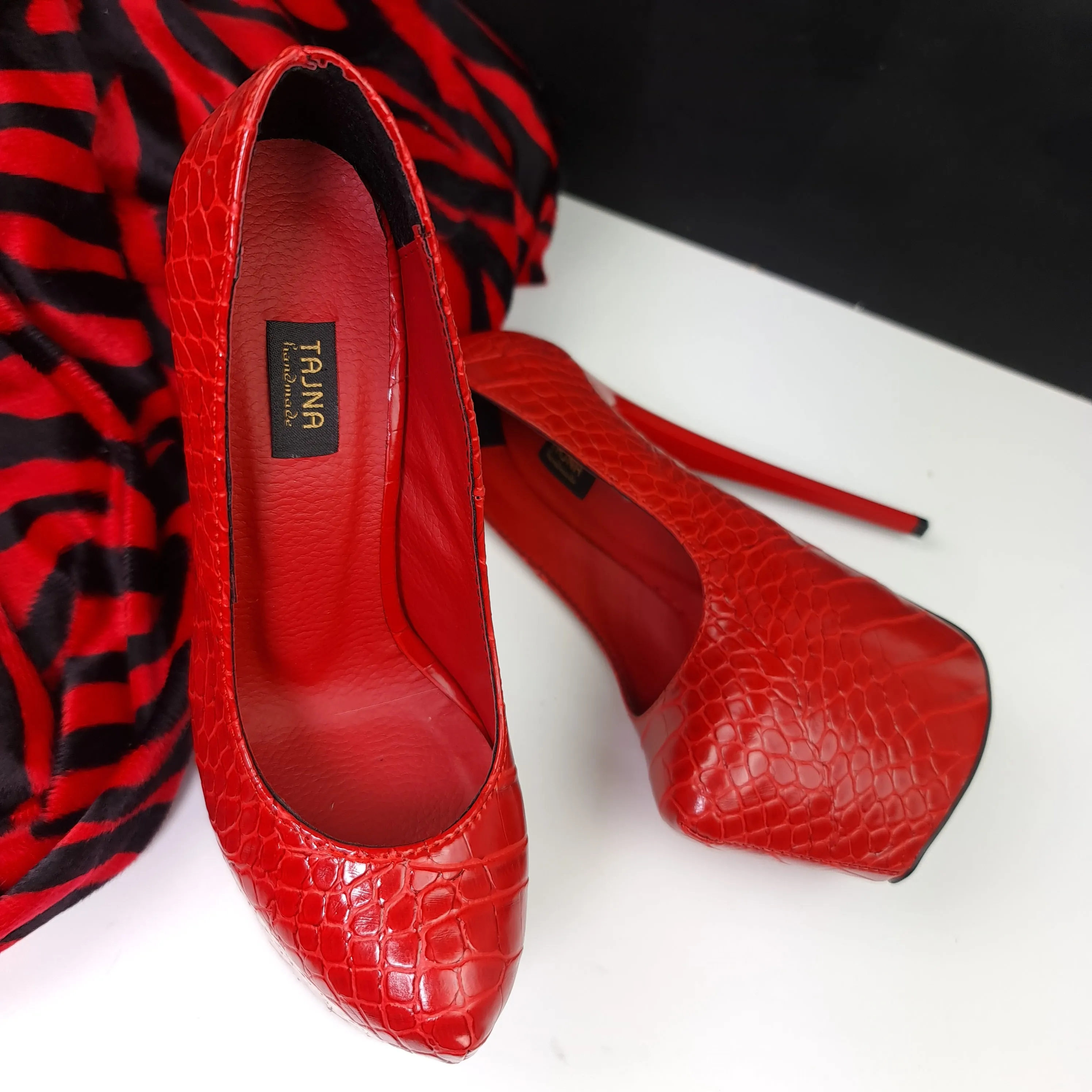 Red Croco Classic High Heel Platform Pumps